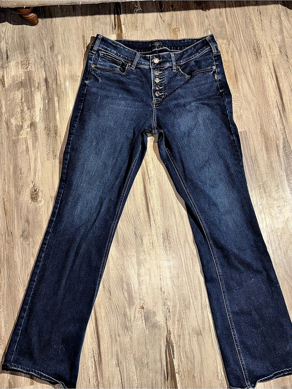 Silver Jeans Co. Suki Slim Boot. Boot Cut Jeans Blue Waist 34